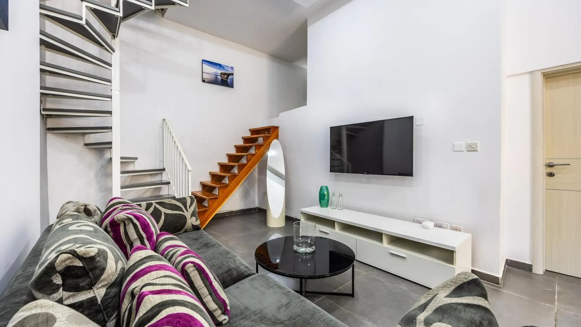 Casa de Férias Private Duplex Home In The Heart Of St Julians St. Julian's